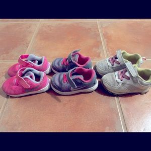 Girl 6c sneakers